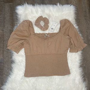 Abercrombie and Fitch Short Puff Sleeve Top, NWT